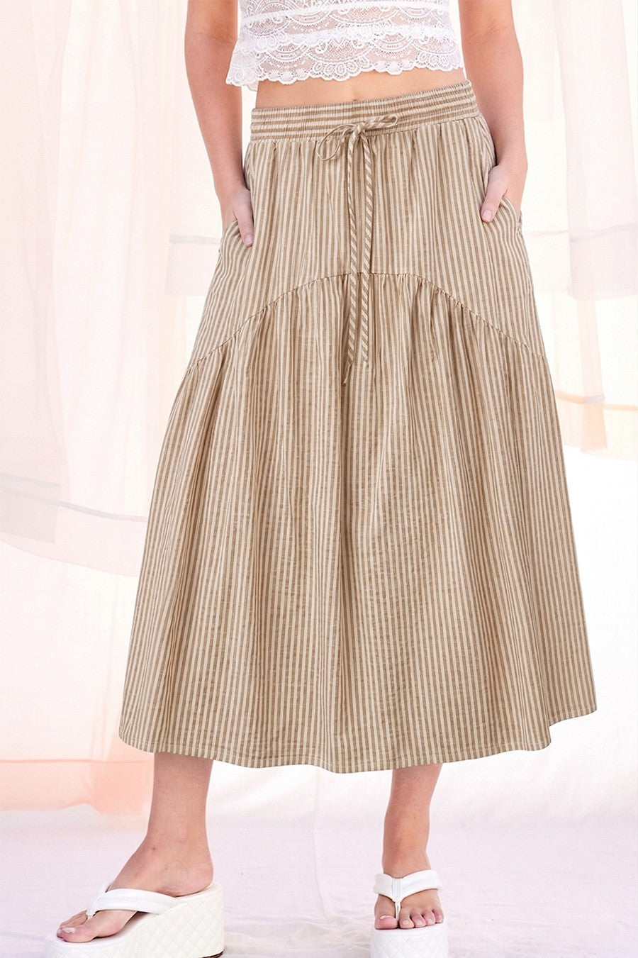Comfort Elastic-Waist Striped Midi Skirt with Pockets