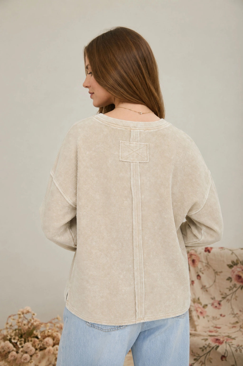Title: Washed Pocket Long-Sleeve Ribbed Knit Top in Khaki